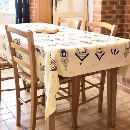 Cozy Home In Lestre With Wifi 퀴네빌 외부 사진