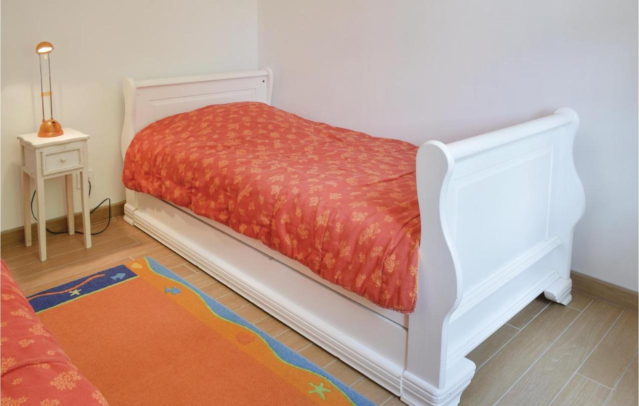 Cozy Home In Lestre With Wifi 퀴네빌 외부 사진